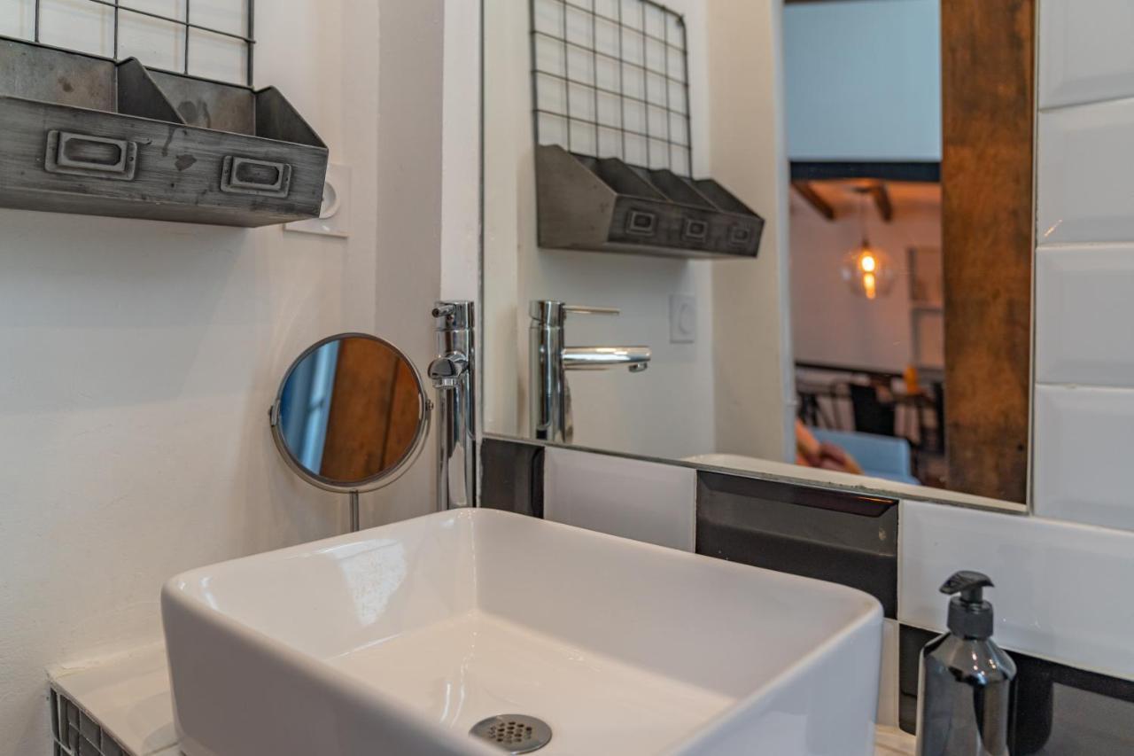 Une Nuit à Nîmes - Loft à la Maison Carrée Esterno foto